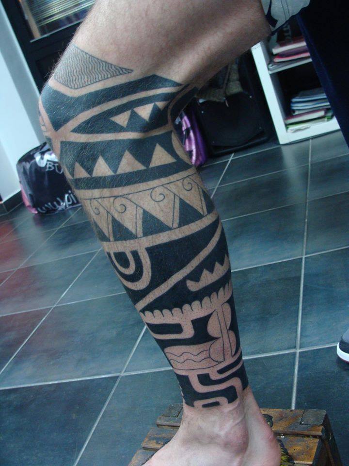 Polinéz tetoválás a Pinker Tattoo galériából